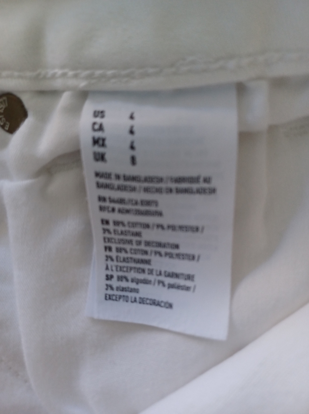 American Eagle Low Rise White Rolled Cuff Midi Denim Shorts - Picture 5 of 5